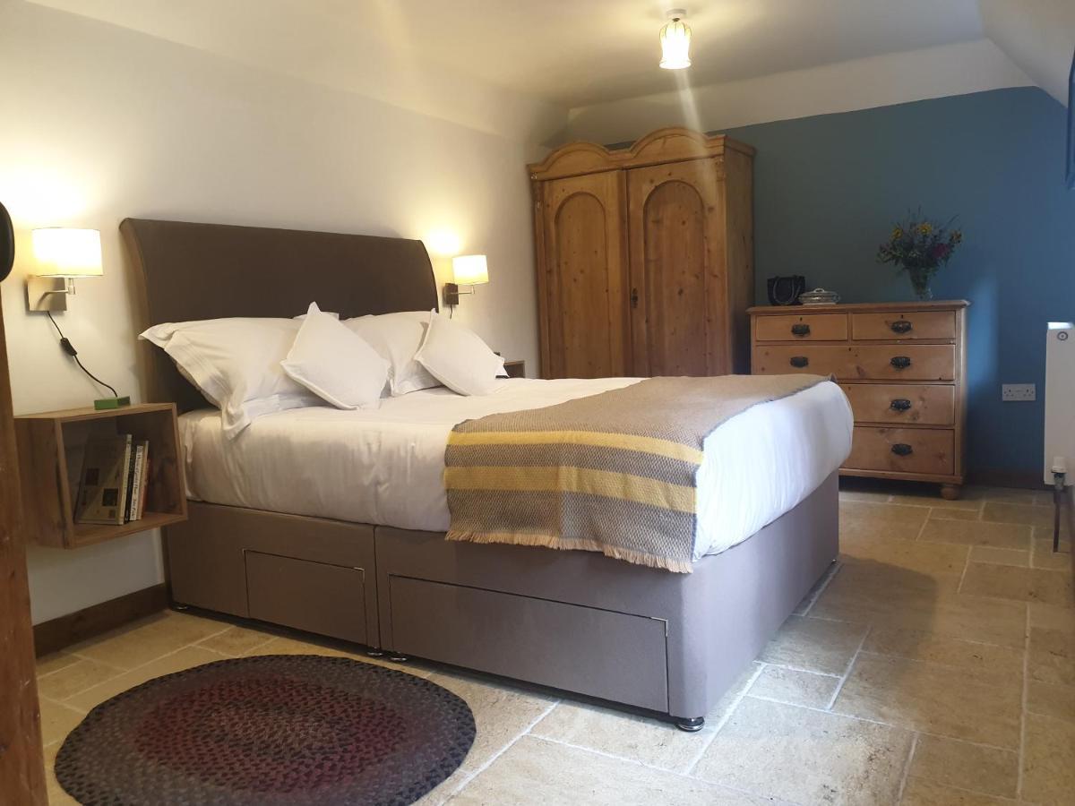 Delightful Cottage On The River Adur Close To Brighton & The Downs No Dogs Sorry Upper Beeding Экстерьер фото